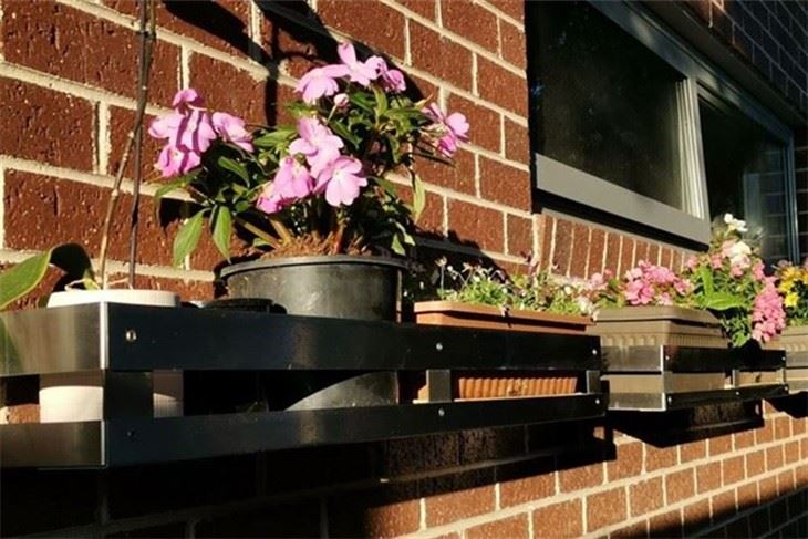 Stainless Steel Wall Hanging Shelf